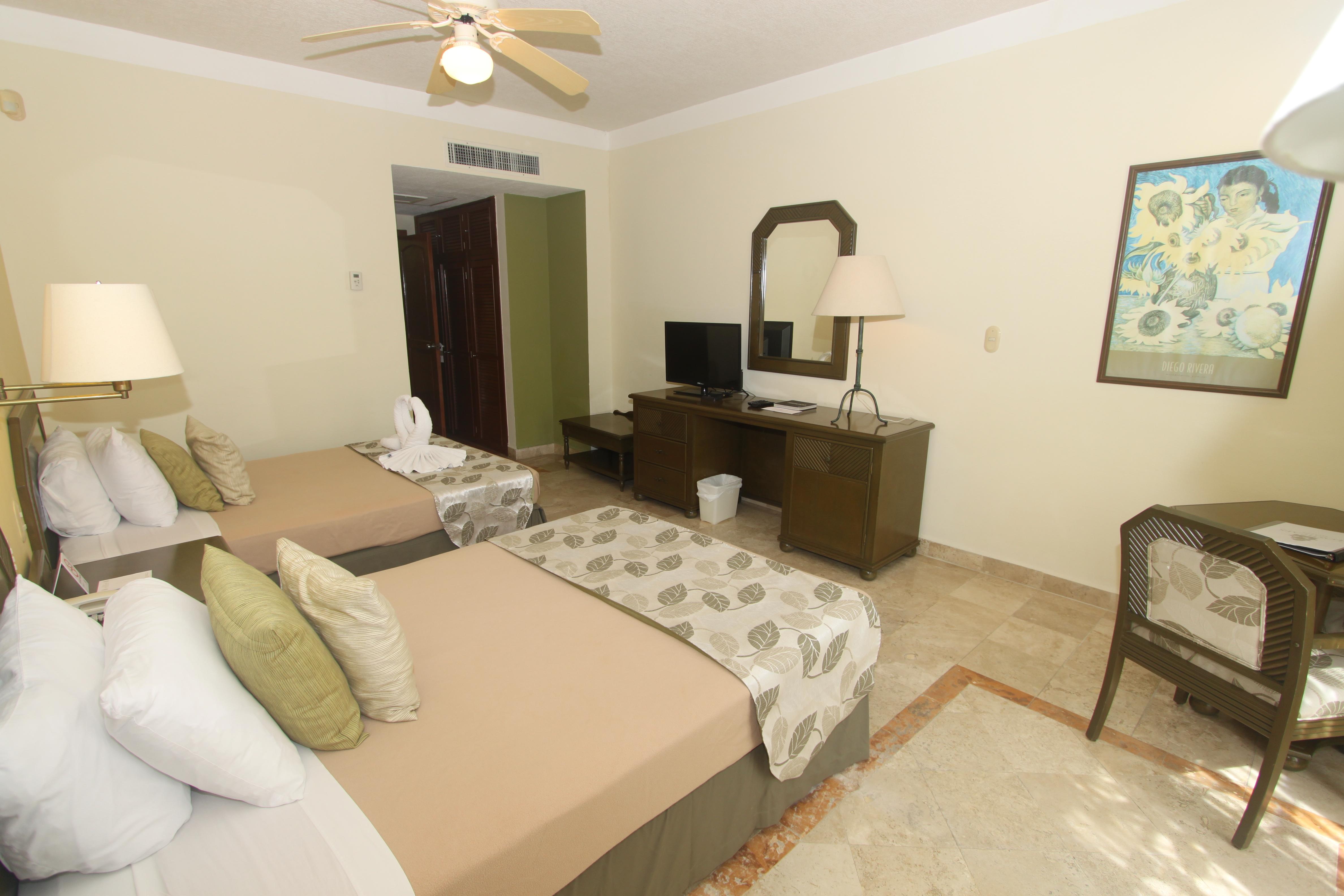 Hotel Los Itzaes Playa del Carmen Buitenkant foto
