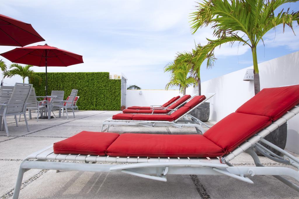 Hotel Los Itzaes Playa del Carmen Buitenkant foto