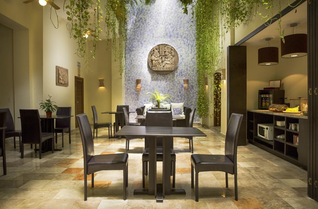 Hotel Los Itzaes Playa del Carmen Buitenkant foto