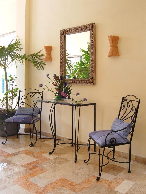 Hotel Los Itzaes Playa del Carmen Buitenkant foto